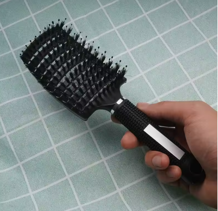 Brosse à Cheveux Exfoliante en Poils de Sanglier & Nylon | Cheveux Lisses, Bouclés & Perruques