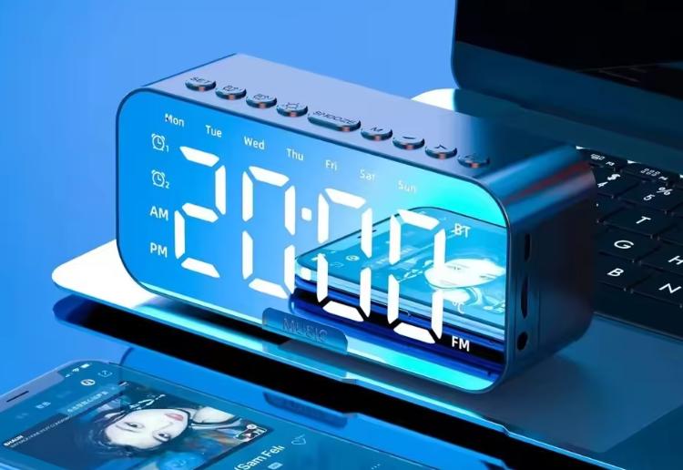 Réveil Numérique LED avec Haut-Parleur Bluetooth | Radio FM, Thermomètre & Miroir Design