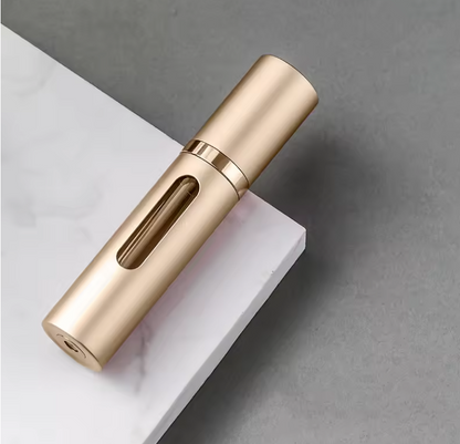 Bouteille de Parfum Rechargeable 8ml | Mini Flacon de Voyage Élégant & Anti-Fuite