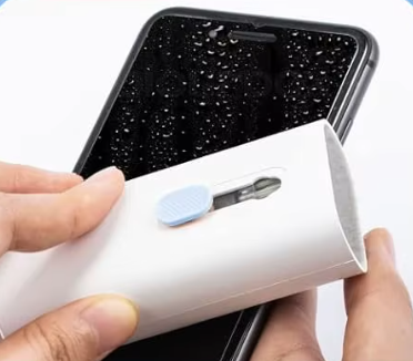 Kit de Nettoyage Électronique 7 en 1 | Nettoyeur pour Clavier, Ordinateur, Téléphone & Écouteurs