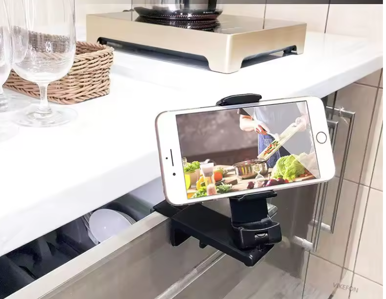 Support de Téléphone pour Avion | Pliable, Rotatif & Universel