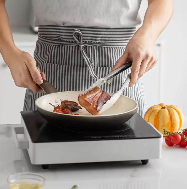 Pince de Cuisine en Silicone & Acier Inoxydable | Antidérapante & Résistante à la Chaleur