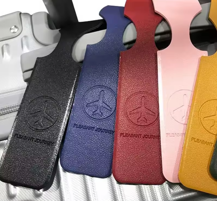 Étiquette de Bagage Discrète en Cuir | Identification Élégante pour Valise & Sac